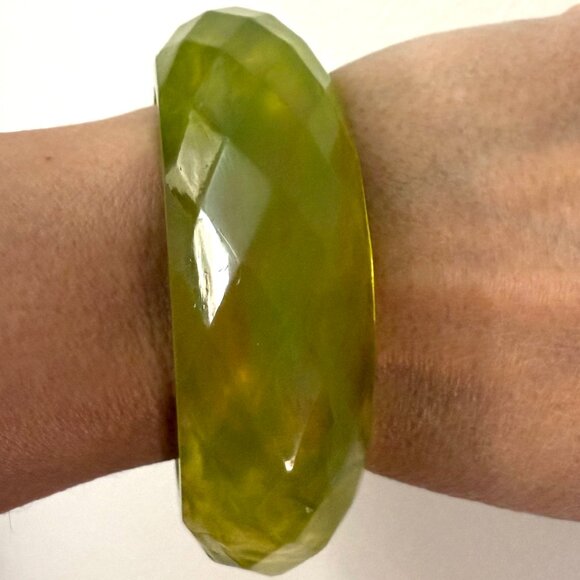 Jewelry - Bold Elegant Clear Lime Green Faceted Wide Heavy Thick Lucite Bangle Bracelet